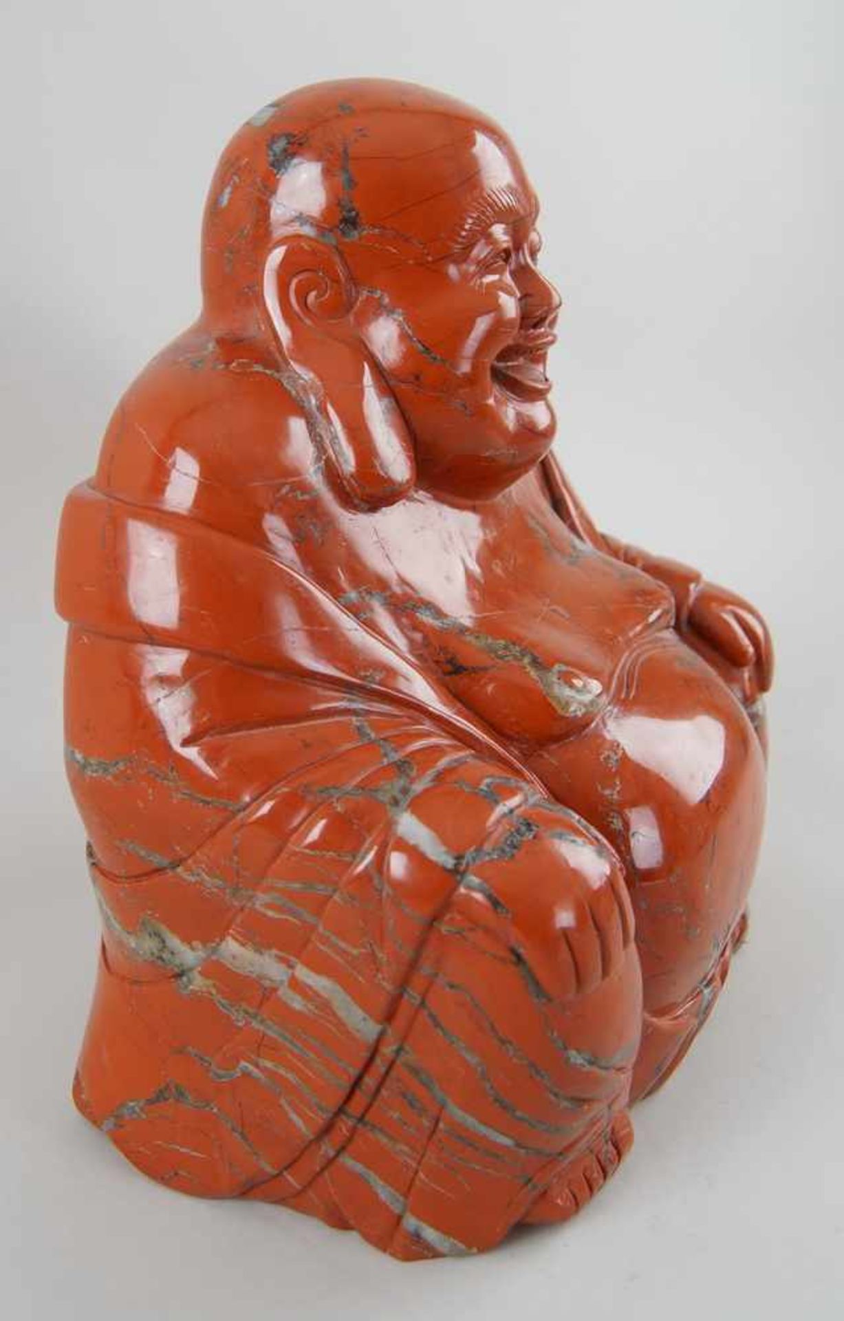 Sitzender Buddha aus Rodonit, H 30 cm- - -24.00 % buyer's premium on the hammer price19.00 % VAT - Bild 4 aus 7