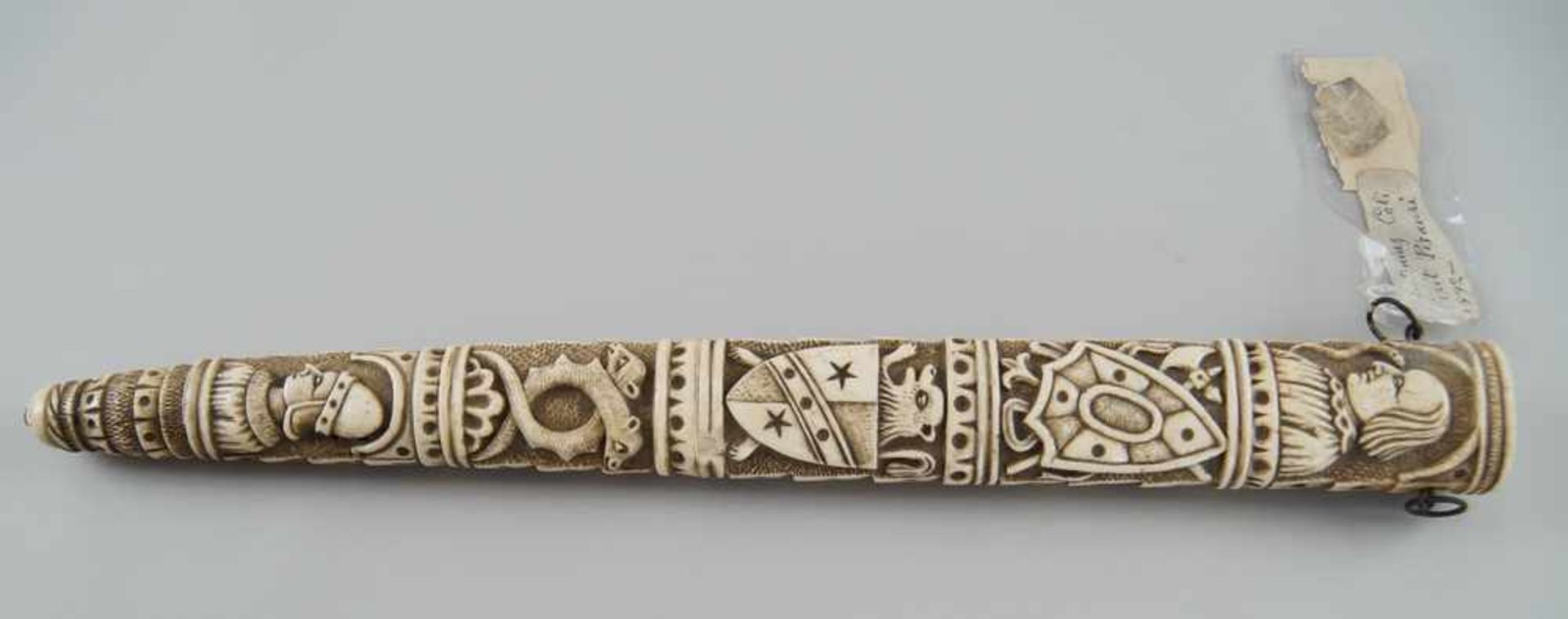 Schwert mit fein geschnitzter Scheide und Griff aus Elfenbein, Klinge aus Eisen, 19. JH,mit Zettel - Bild 5 aus 11