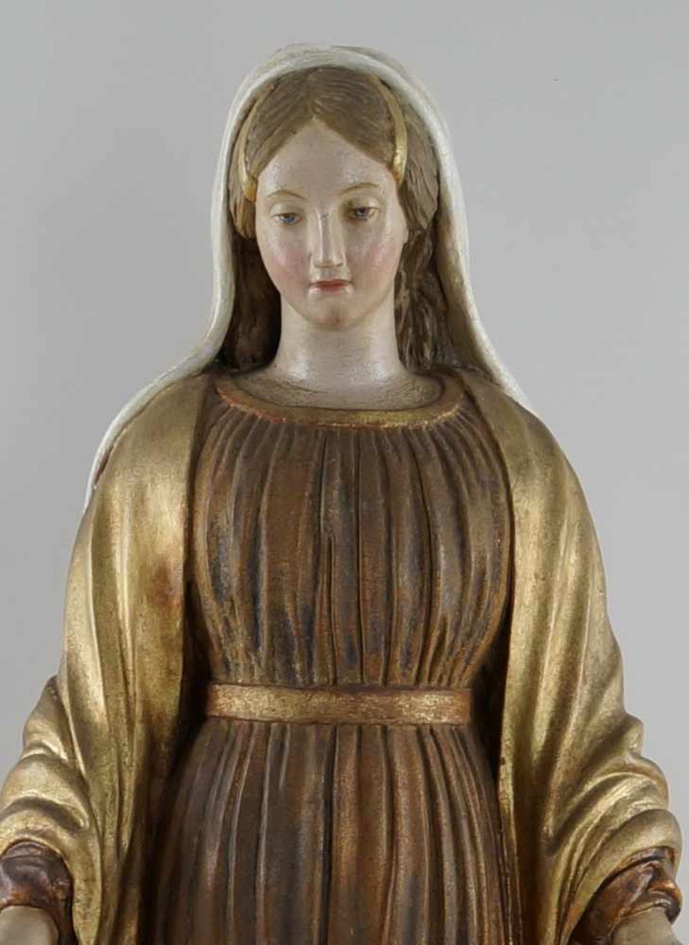 Prächtige neapolitanische Madonna, 19. JH, Holz geschnitzt und gefasst, vergoldet, H 91cm- - -24. - Bild 4 aus 10