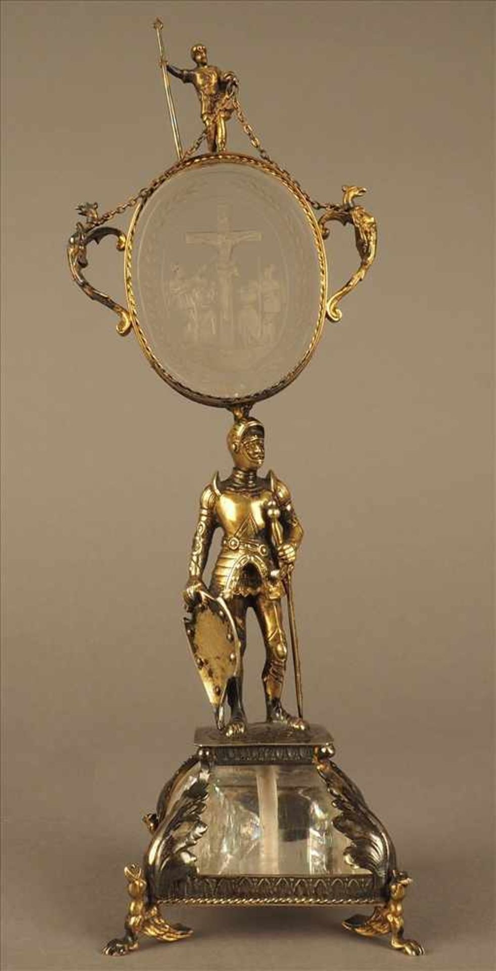 Silbener Ritter mit geschliffenem BergkristallKunstkammerobjekt, wohl Deutschland um 1800, silber