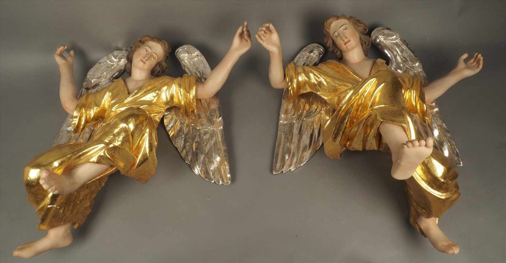 Paar barocke Engel, Österreich 18. Jh.Rest. bed., Maße: H ca.90 x B ca.80cm
