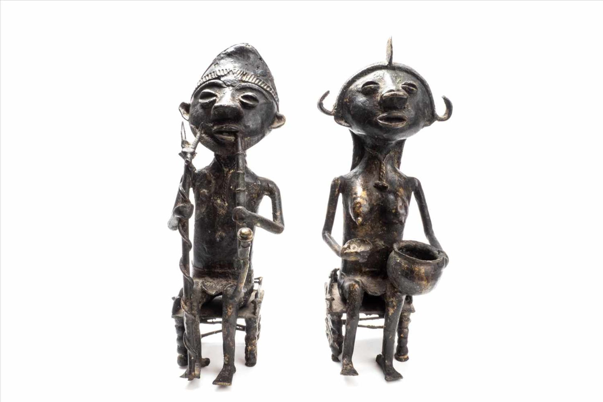 Paar afrikanische BronzeskulpturenWohl Fruchtbarkeitsfiguren.Maße: H36cmPaar afrikanische