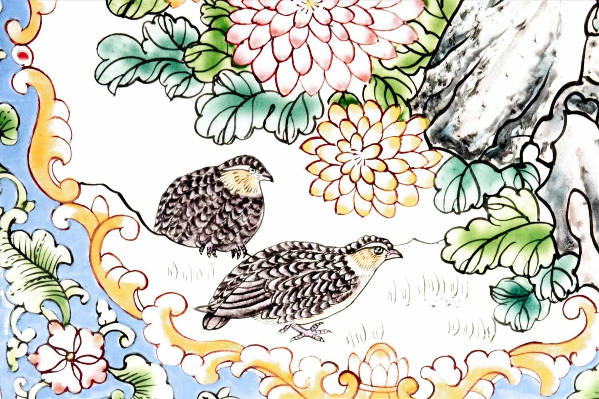 Paar asiatische EmailvasenTraumhaft bemalt mit Blumen und VögelnMaße: H38cmPair of Asian enamel - Bild 7 aus 13