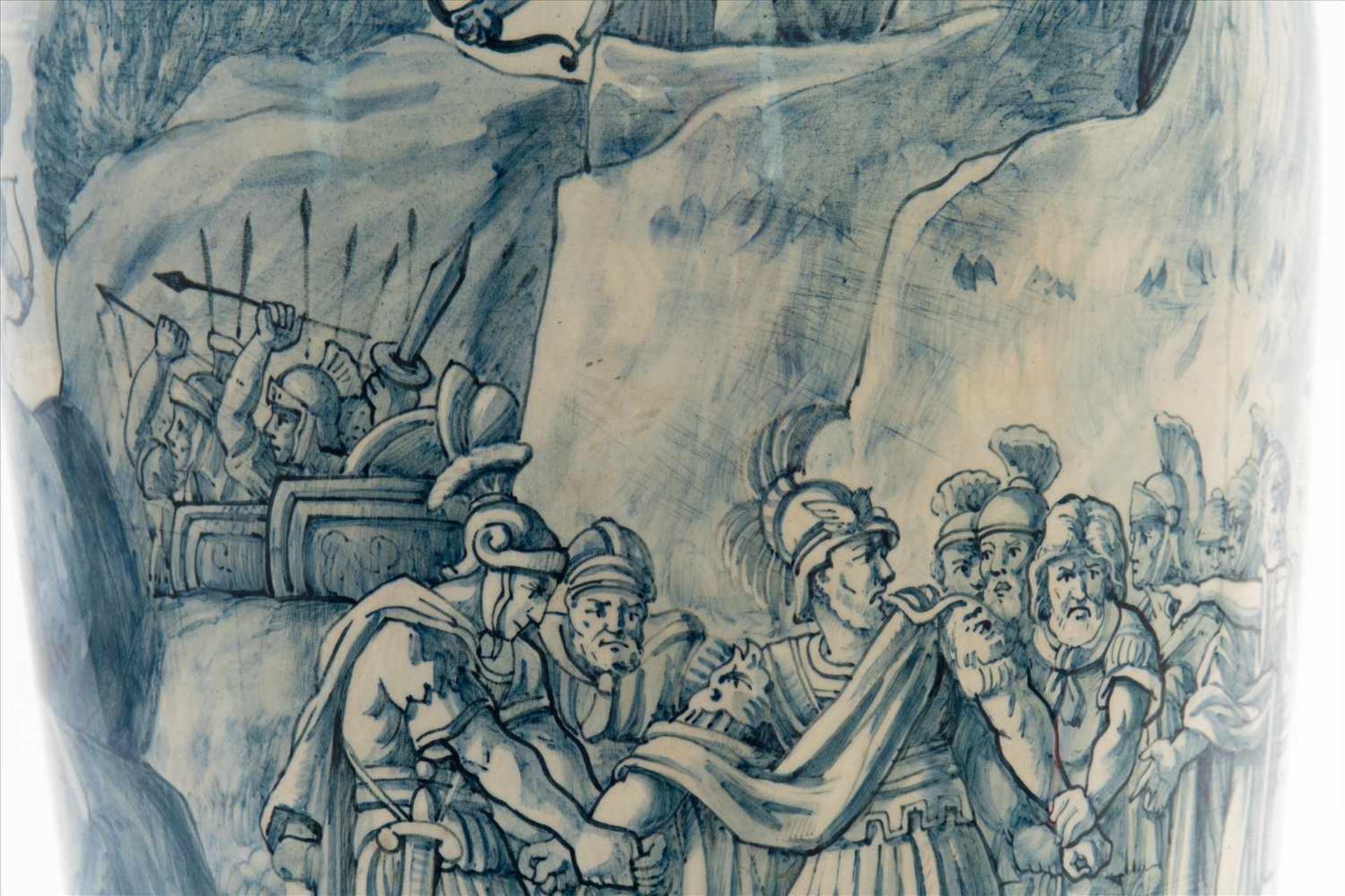Bemalte Fayencevase mit SchlachtszenenItalien 19.Jh., monogramm., min. besch. Maße: H31cm, - Bild 4 aus 8