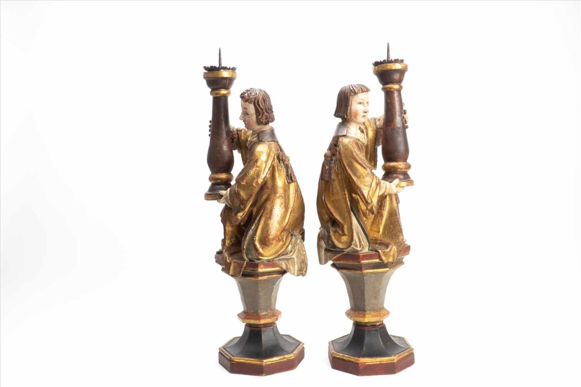 Paar original gotische Leuchter-EngelDeutschland/Schwaben, um 1500, holzgeschnitzt und gefasst.Maße: - Bild 7 aus 8