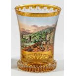 Biedermeier-Ranftbecher mit Ansicht von Karlsbad(Karlovy Vary)Farbloses Glas, geschliffen.