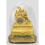 Louis Philippe-Figurenpendule mit GlassturzBronze, vergoldet und teilw. gefasst. Vollplastische