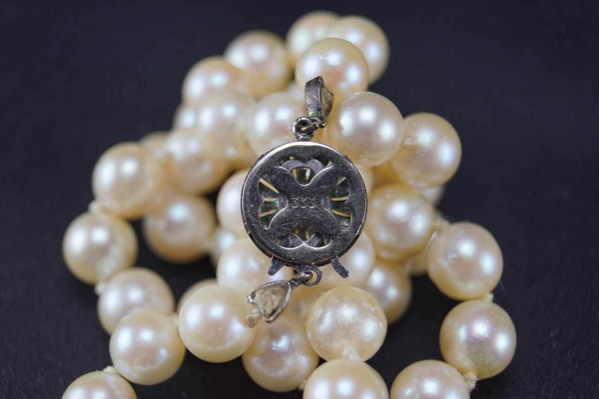 Perlenketteaus 50 Perlen, Durchmesser der Perlen ca. 7mm, Einzelknotung, Schließe aus 333er - Image 3 of 3