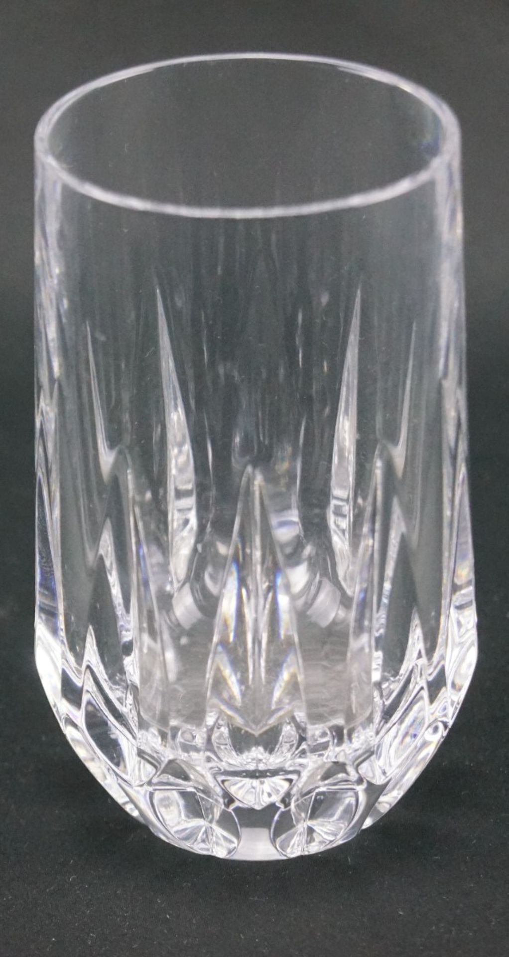 Sechs Bechergläser aus KristallglasKristallglas, Höhe der Gläser 16 cm und Durchmesser 6 cm, in - Image 2 of 2