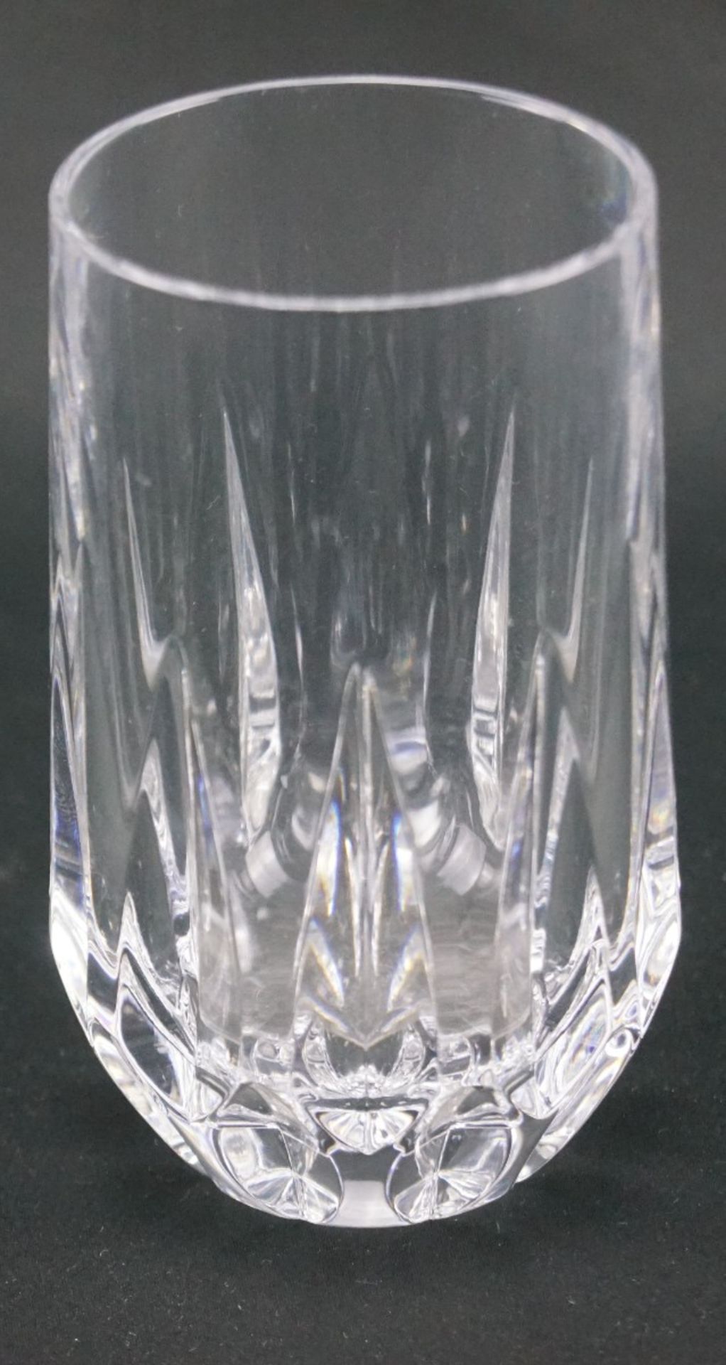 Sechs Bechergläser aus KristallglasKristallglas, Höhe der Gläser 16 cm und Durchmesser 6 cm, in - Bild 2 aus 2