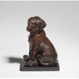 Sitzender LabradorwelpeBronze, feine schokoladenbraune Patina, schwarzer Marmorsockel. Gegossene