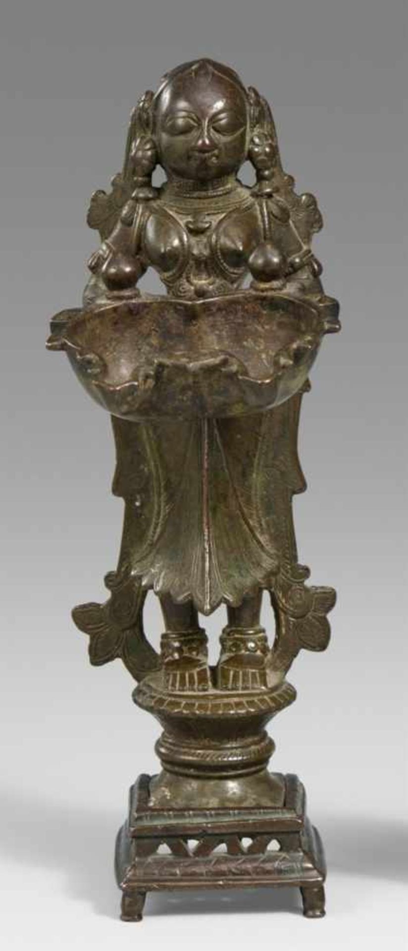 A bronze oil lamp of dipa lakshmi type. 18th/19th century