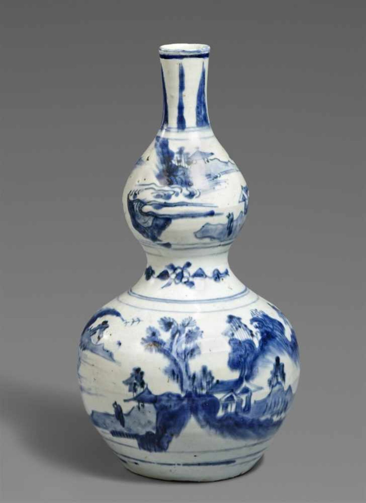 An Arita double-gourd vase. Late 17th century