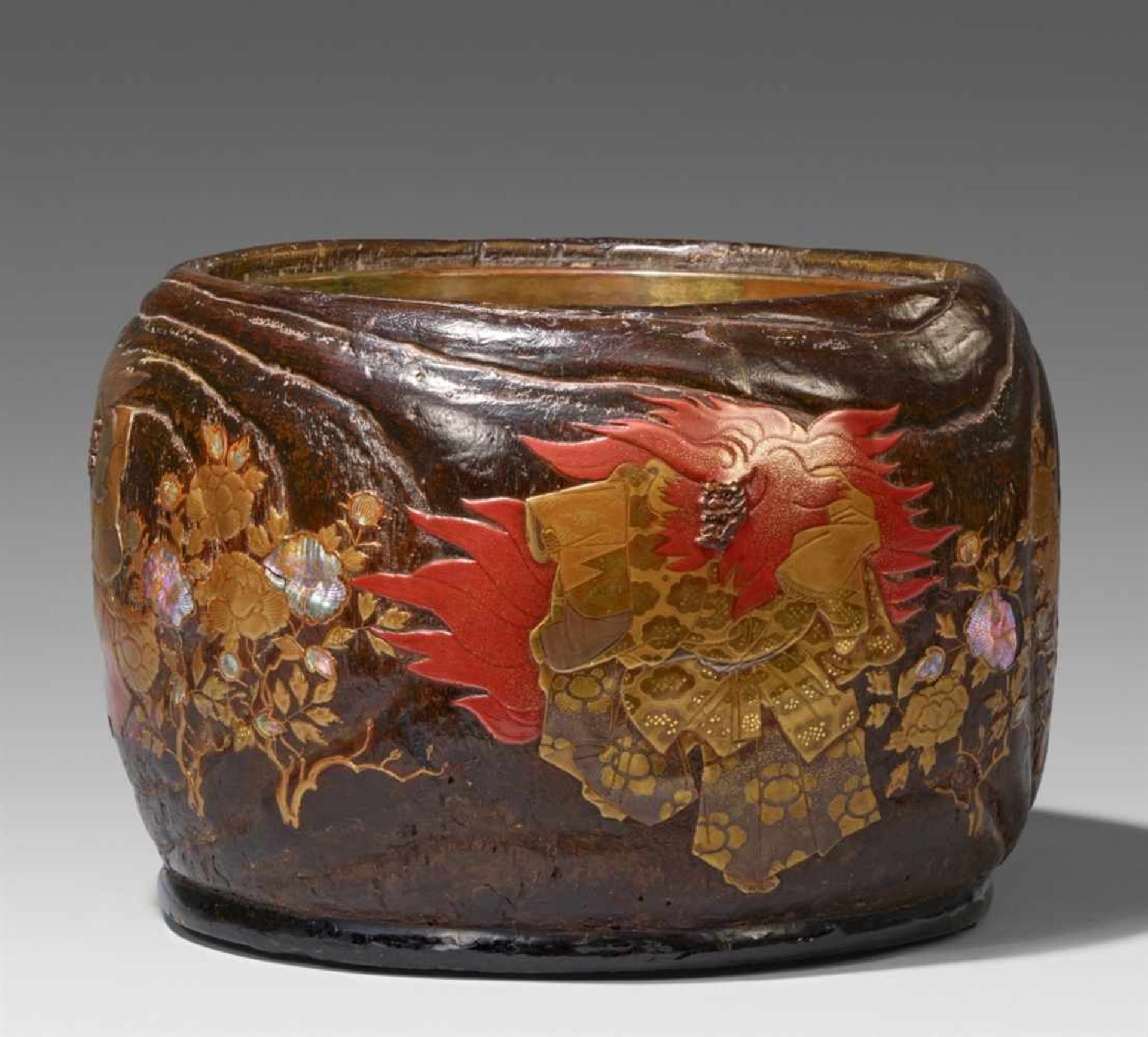 A kiri wood and lacquer hibachi. Late 19th century