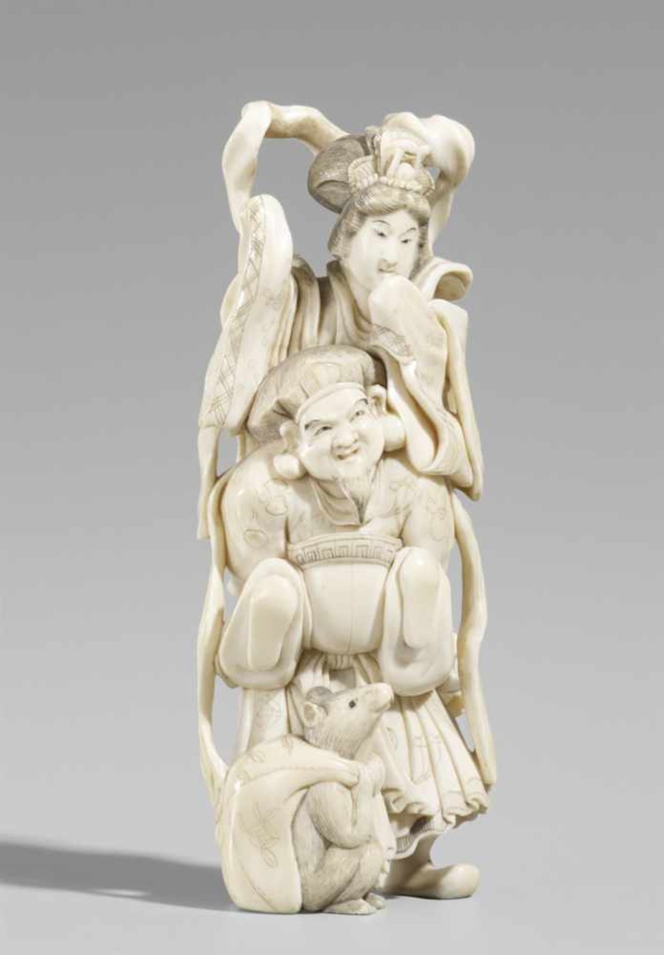 A ivory okimono of Daikoku and Benten. Late 19th century - Bild 2 aus 2