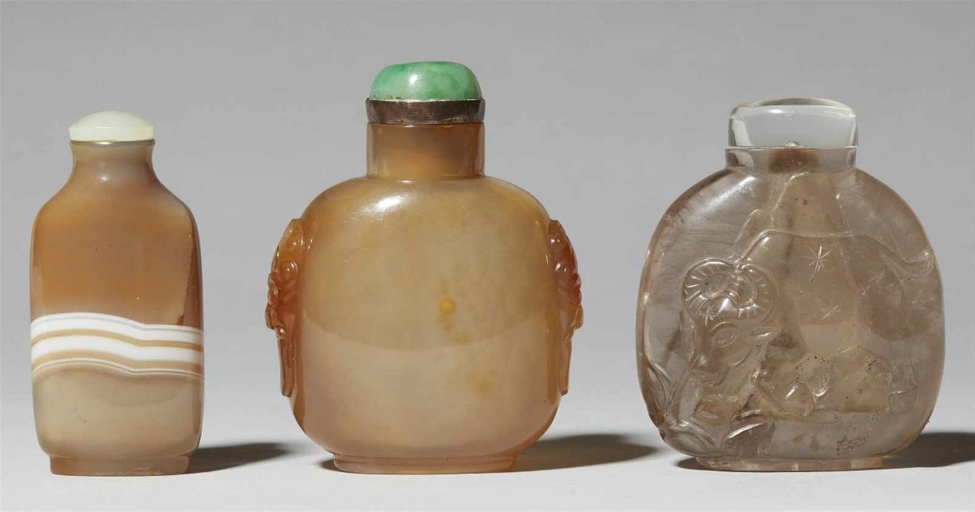 Three Snuff bottles. 19th / 20th century