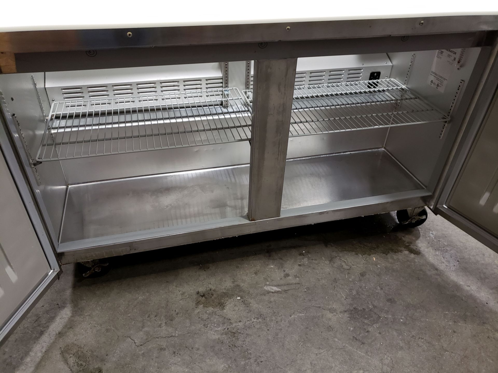 Hoshizaki 60" Sandwich Prep Table - Model CRMR60-16 - Image 3 of 6