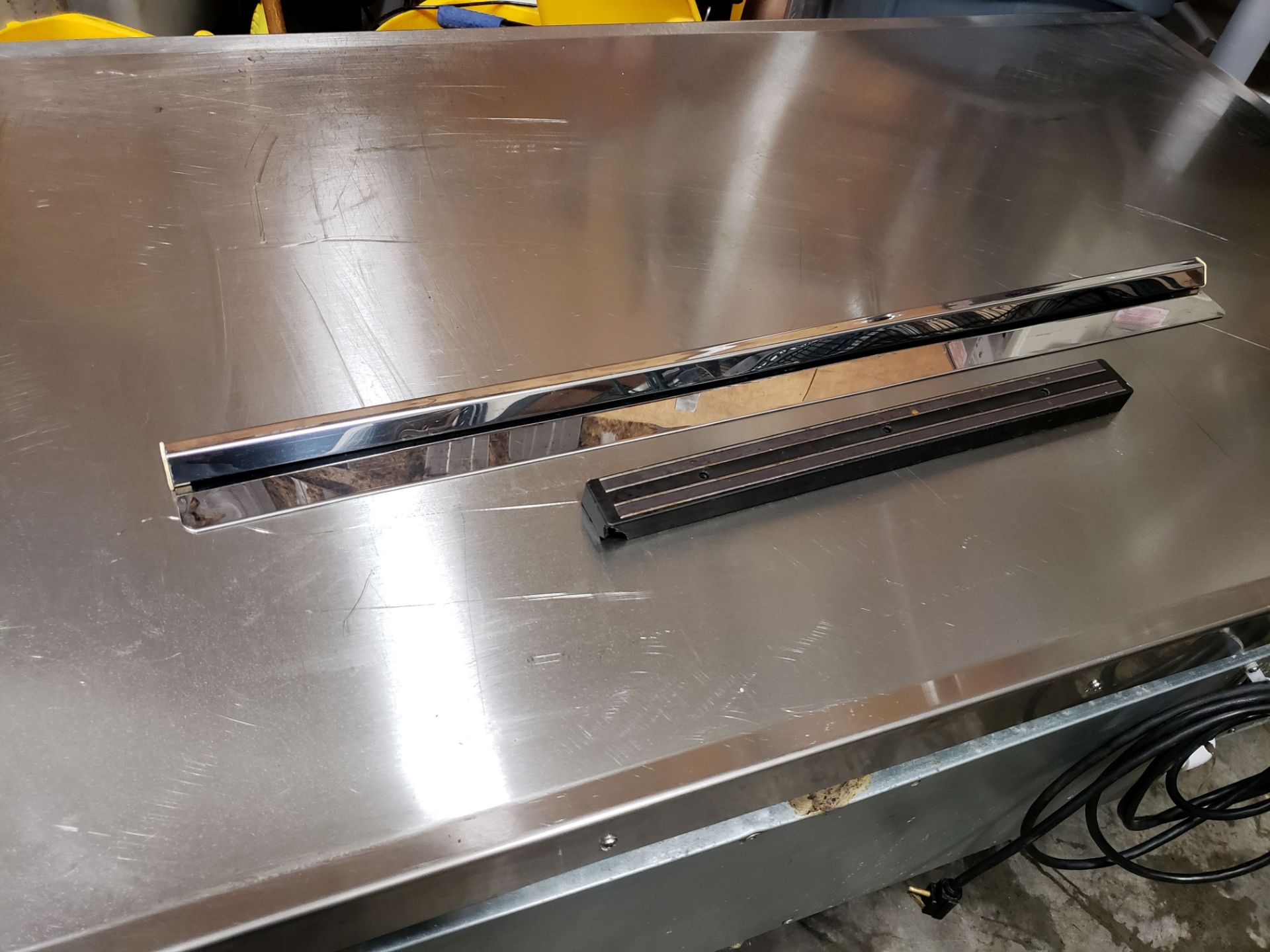 30" Order Rail with 18" Magnetic Tool Holder
