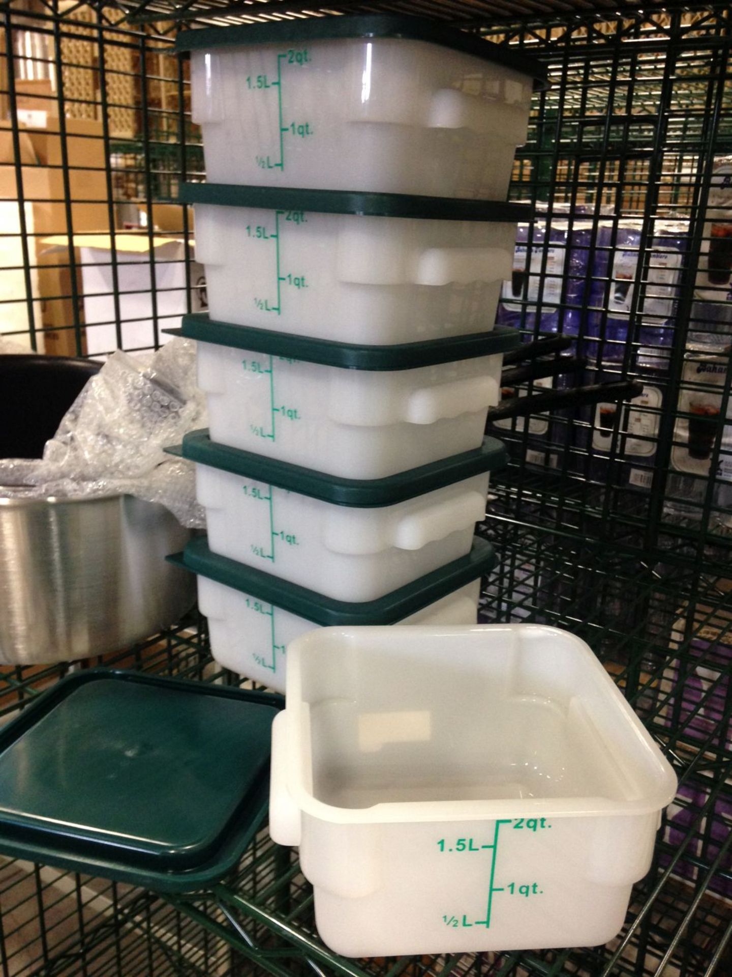 2qt Ingredient Bins with Lids - Lot of 6