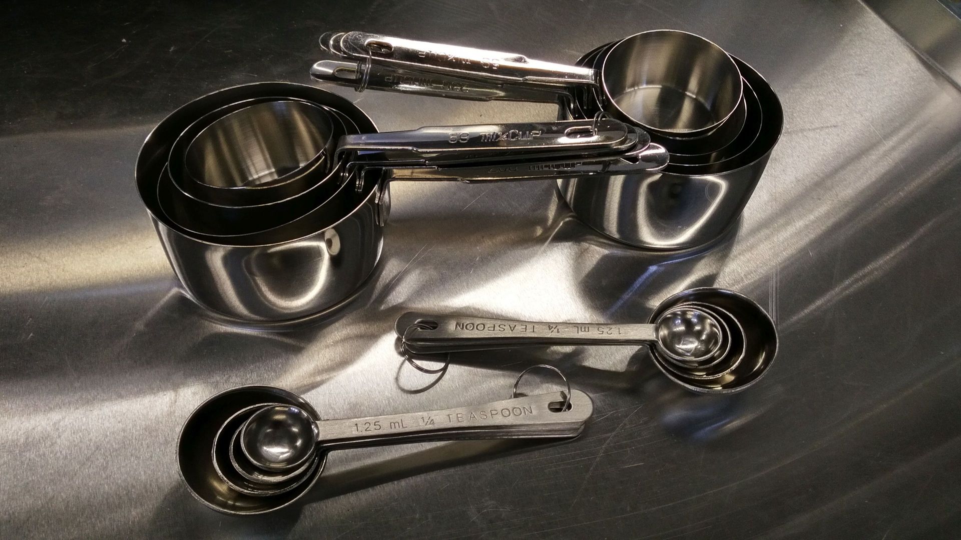 Stainless Measuring Cups & Spoons - Lot of 2 Sets (16 Pieces)