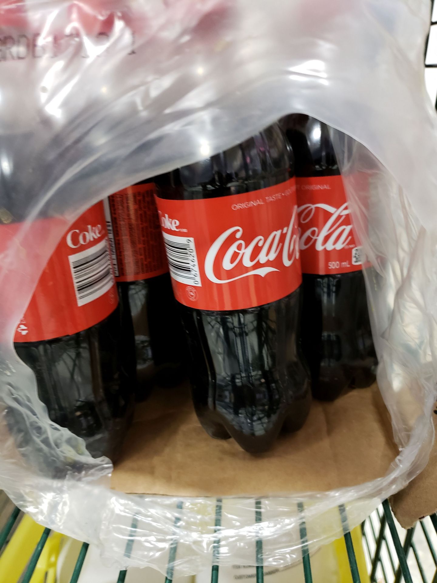 Coke - 21 x 500ml Bottles - Image 2 of 2