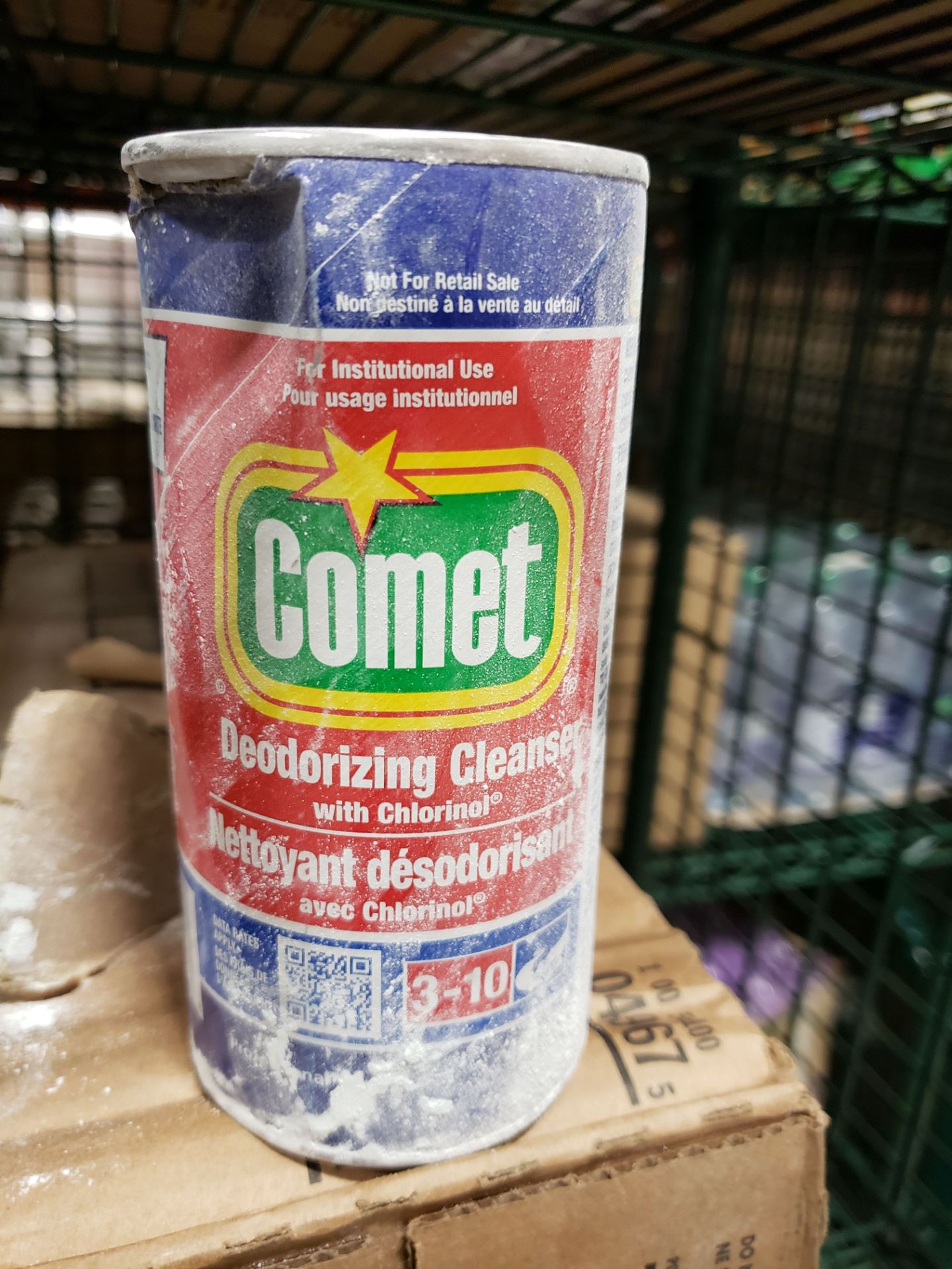 Comet Deodorizing Cleanser with Chlorinol - 22 x 400gr Cans
