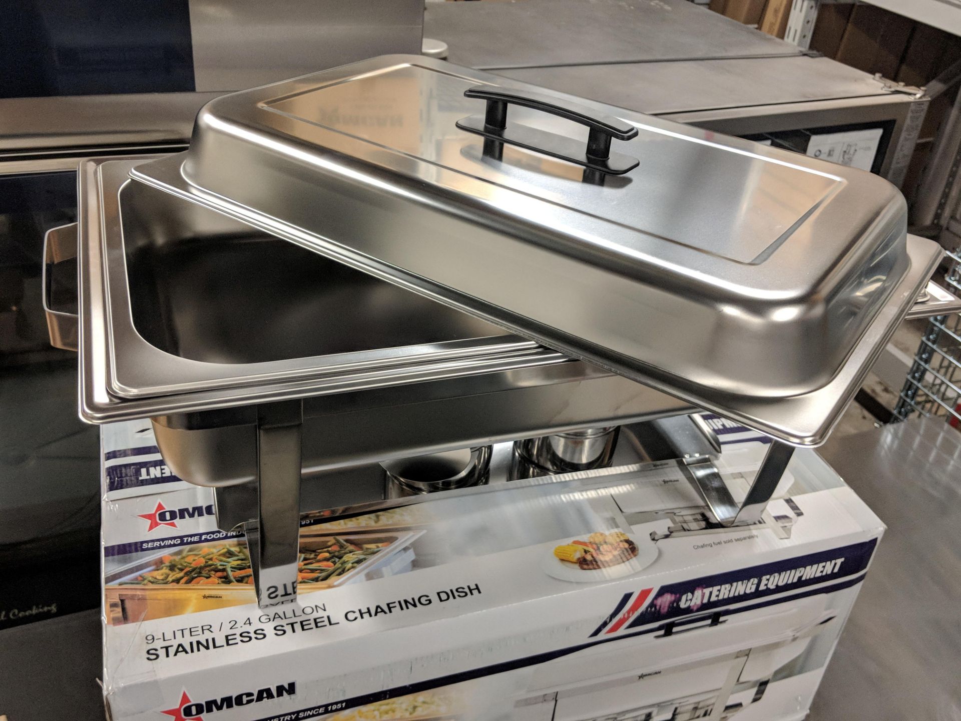 9L Stainless Chafing Dish with Fixed Legs - Image 2 of 2