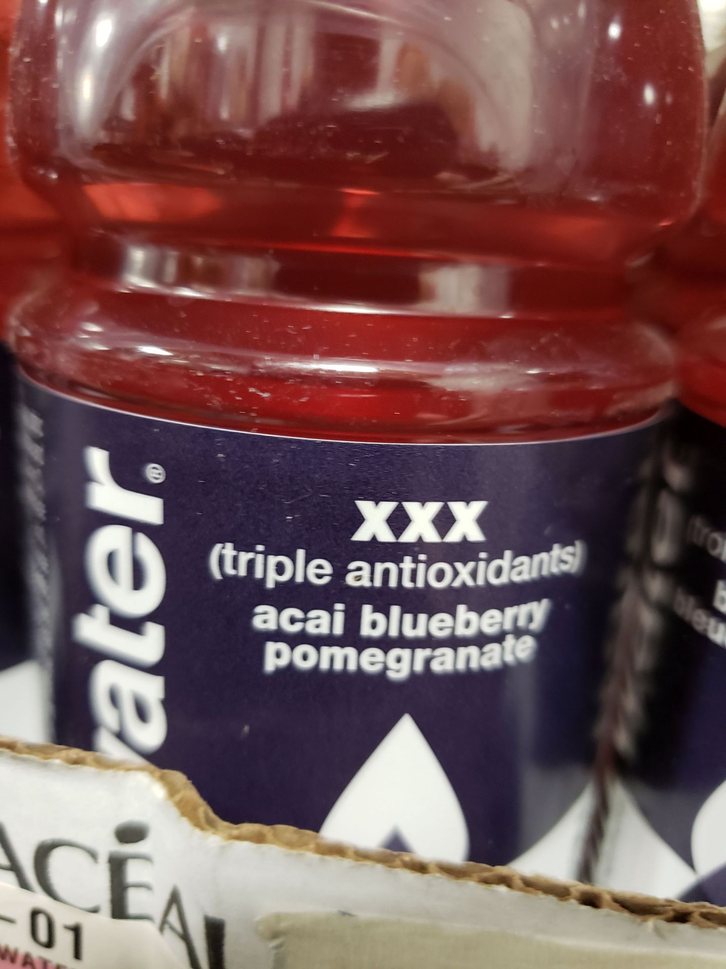 Acai Blueberry Pomegranate Vitamin Water - 12 x 591ml Bottles - Image 2 of 3