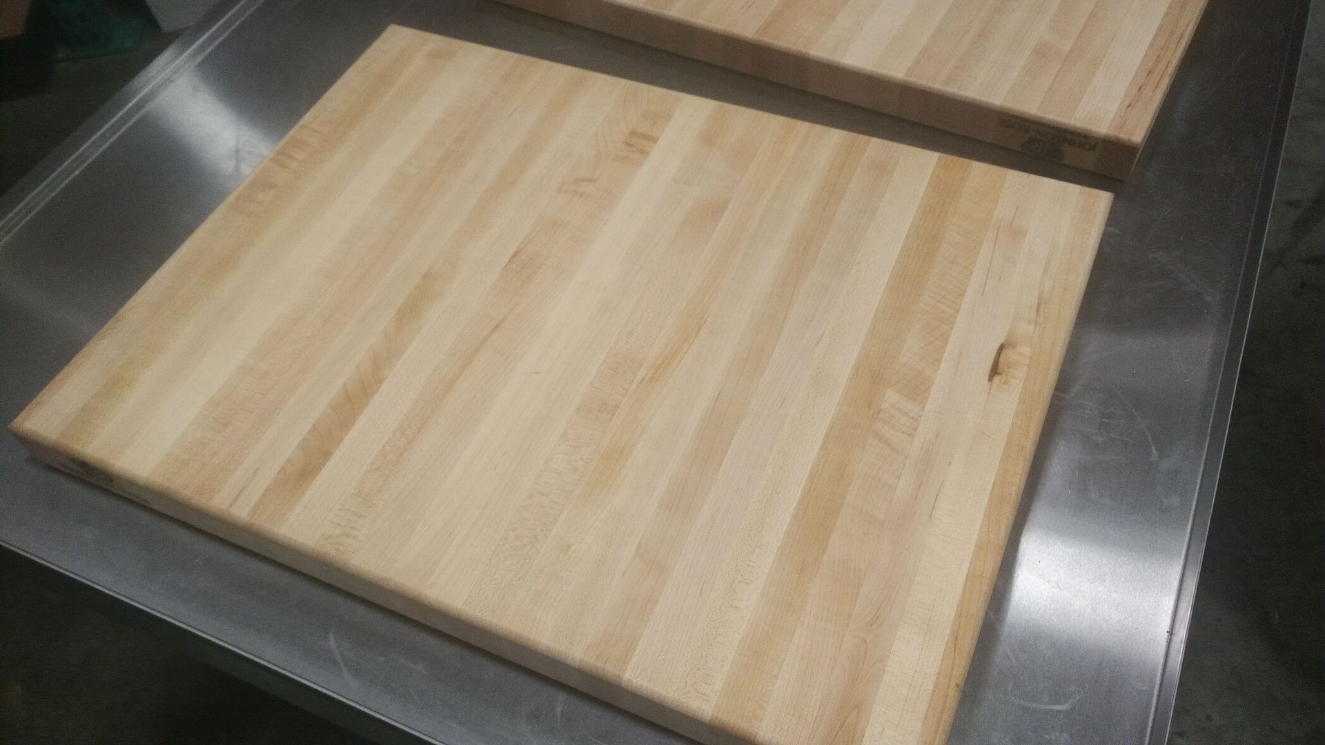 20" x 15" x 1.5" Hard Canadian Maple Solid Carving Board