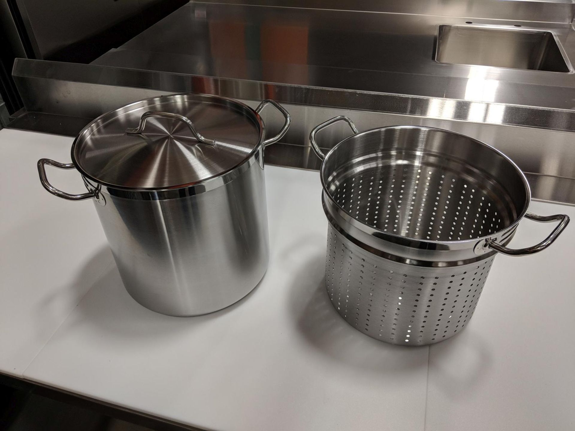 20qt Heavy Duty Stainless Stock Pot with Steamer Basket - Image 5 of 7