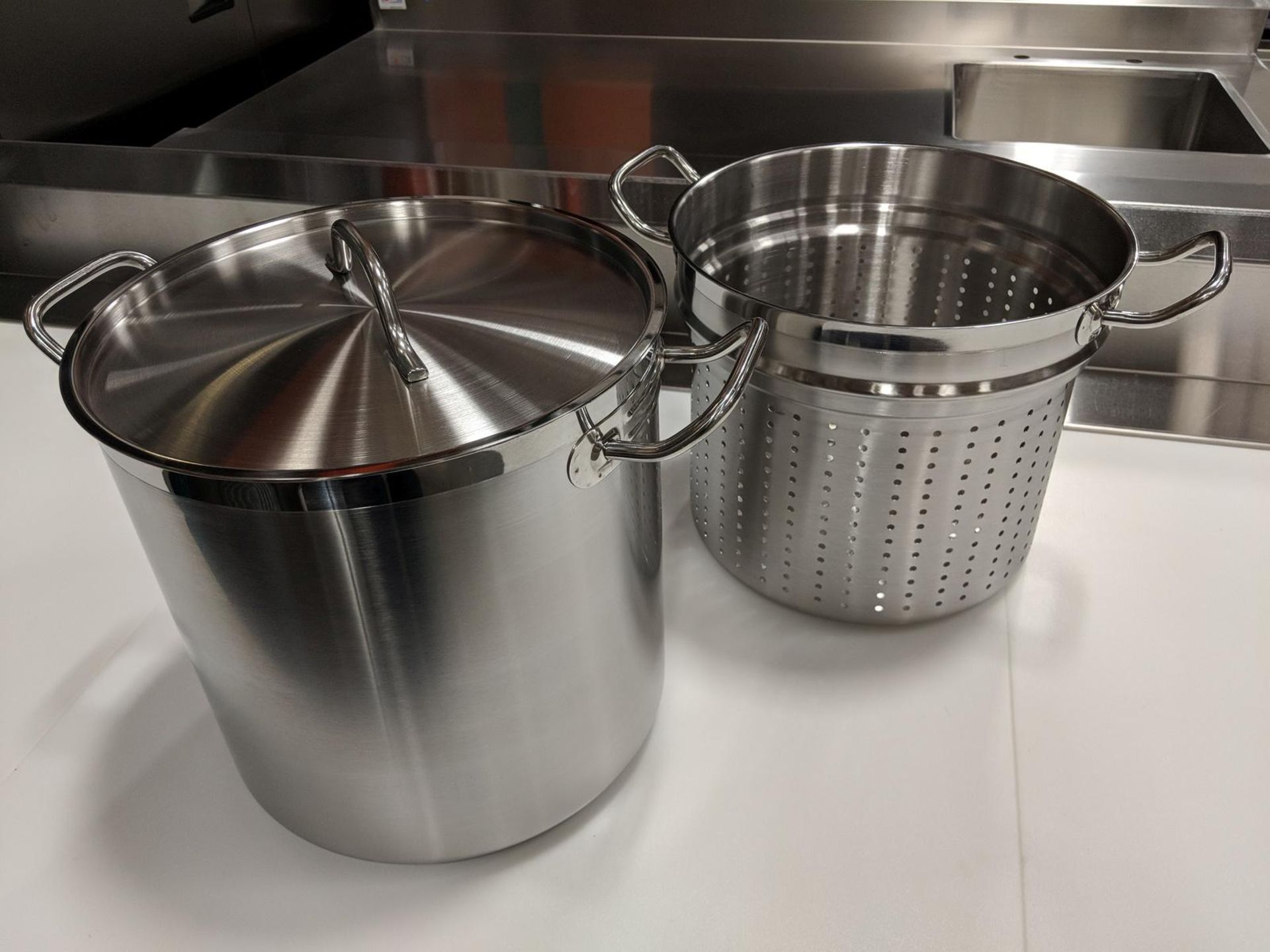 20qt Heavy Duty Stainless Stock Pot with Steamer Basket - Image 4 of 7