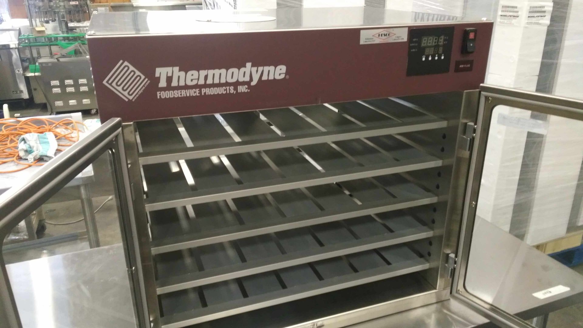 Thermodyne 700CT Countertop Slow Cook and Hold Oven - Image 3 of 9