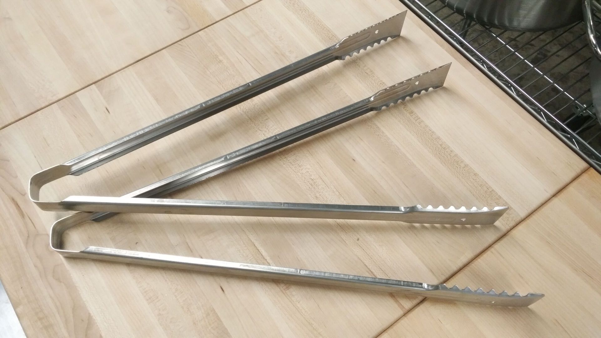 16" Grabber Tongs