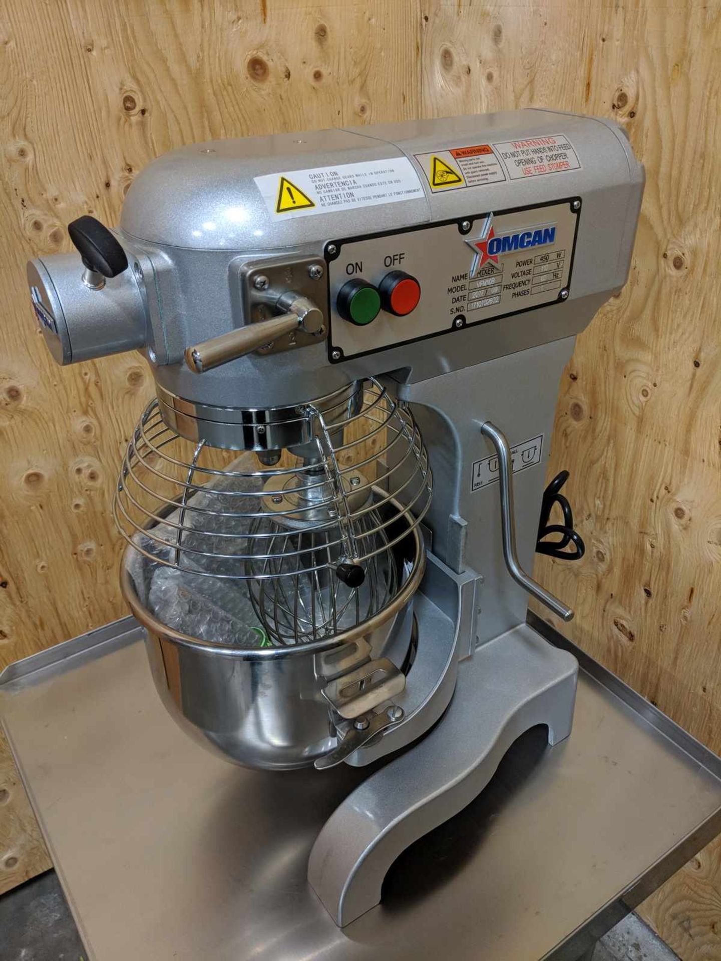 10qt Planetary Mixer with Guard and Attachments