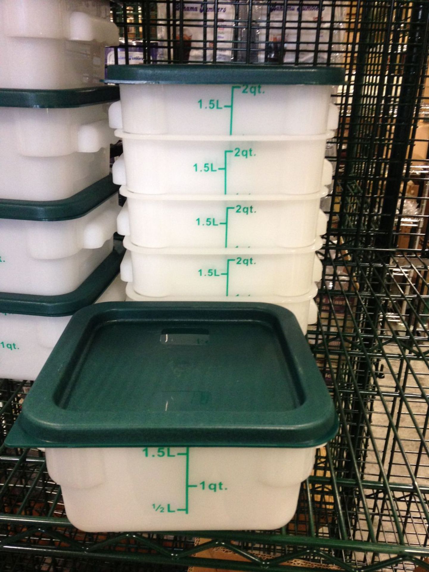2qt White Food Storage Containers with Lids - Lot of 6