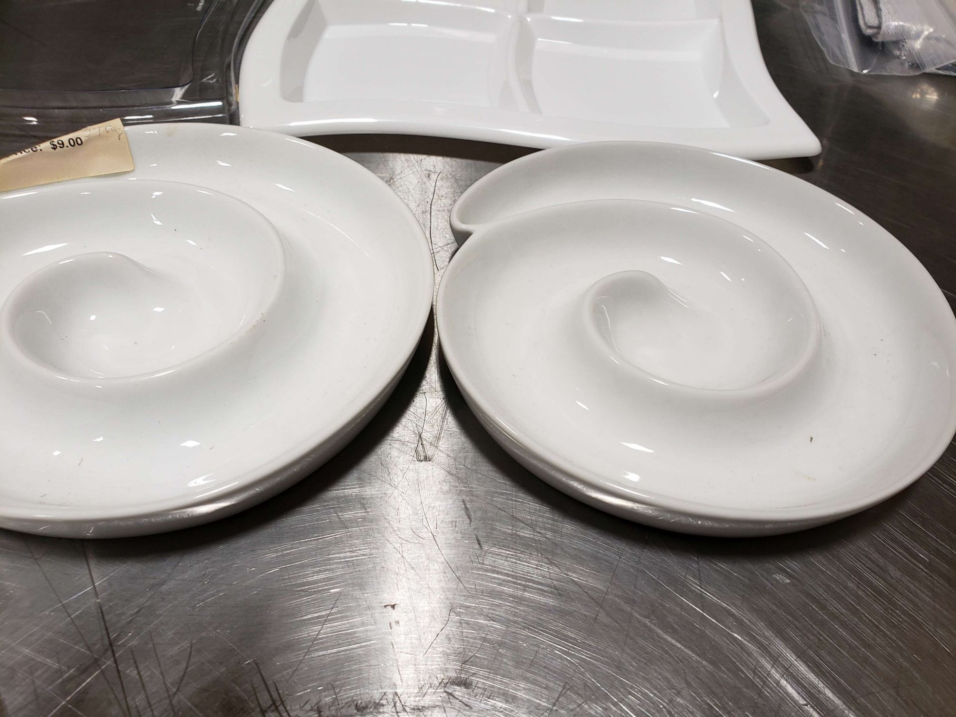 Wave Square Plates & Spiral Dishes - 1 Lot - Image 2 of 5