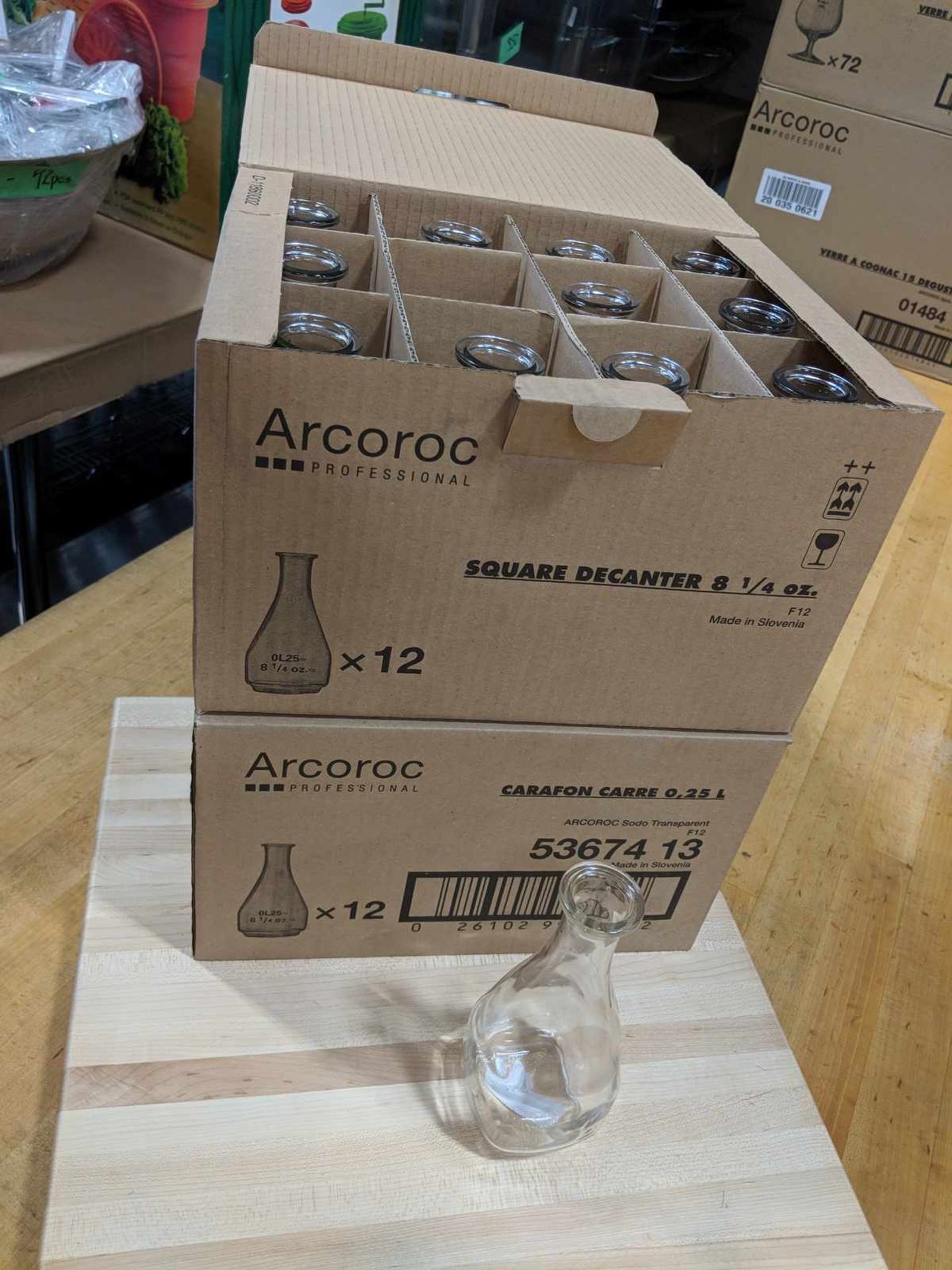 8.25oz/250ml Square Decanters - Lot of 12 (1 Case), Arcoroc 53674 - Image 2 of 2