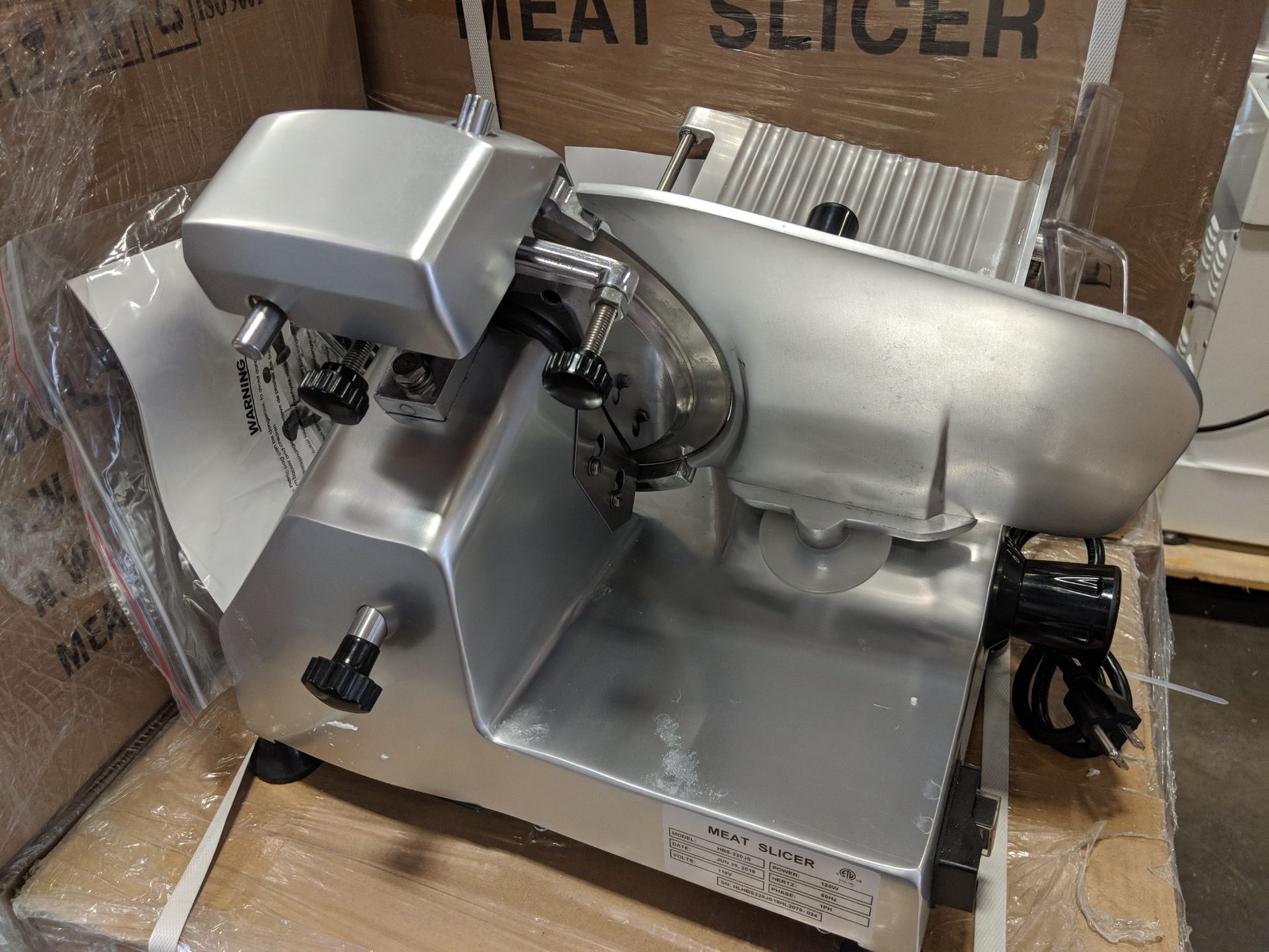 9" Medium Duty Meat Slicer, Model HBS-220JS - Image 4 of 5