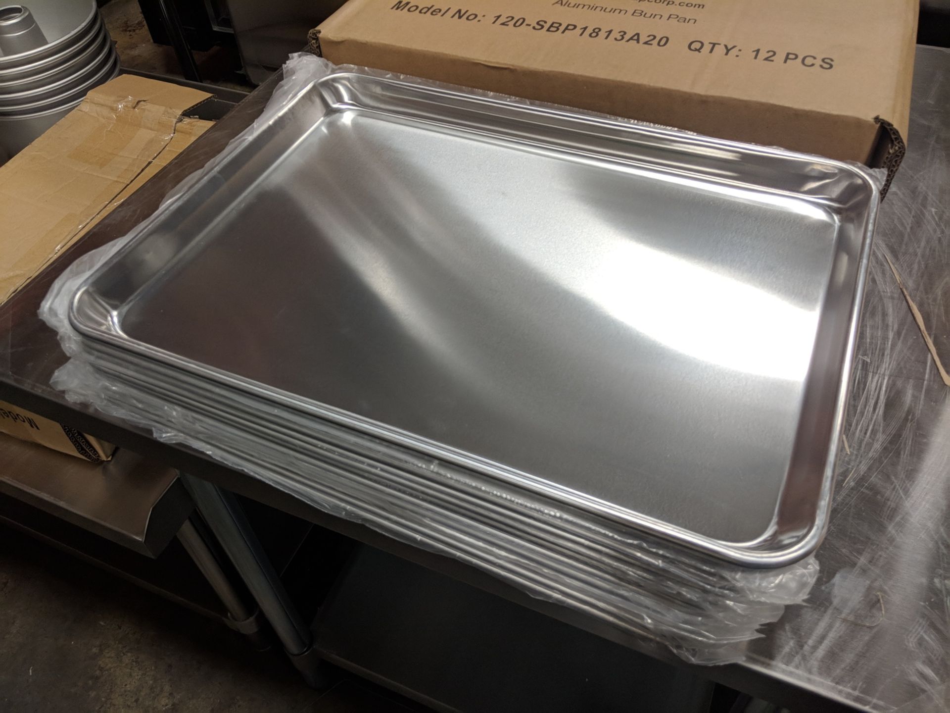 12" x 18" Aluminum Bun Pans, MVP Steel Works - Case of 12 - Image 2 of 3