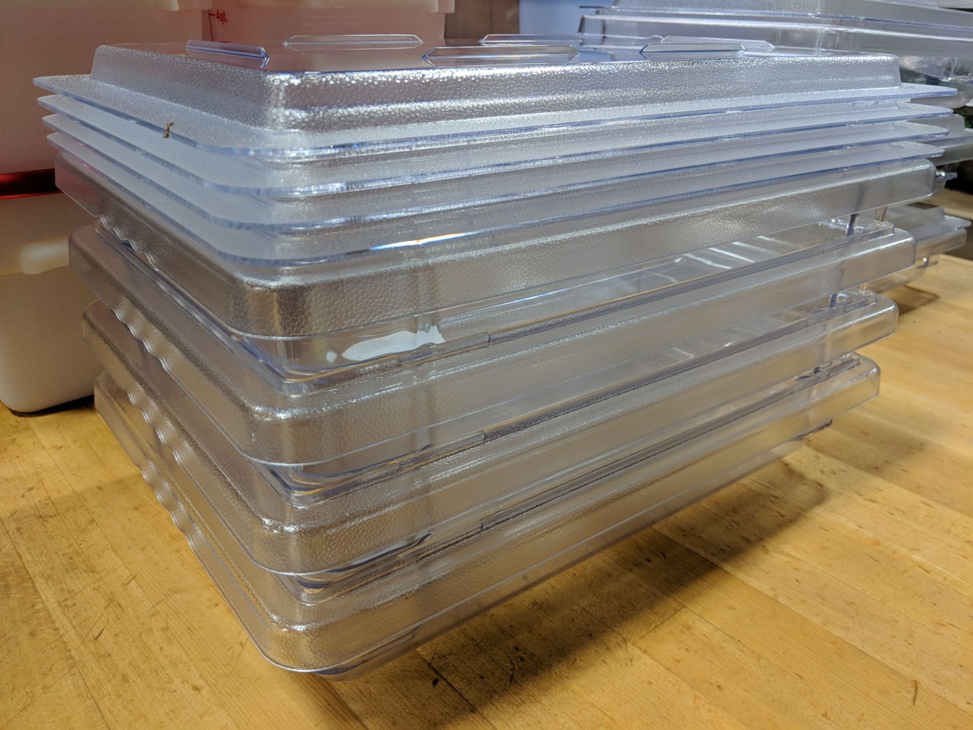 12" x 18" x 3.5" Polycarb Food Storage Containers with Lids - Lot of 4 (8 Pcs) - Image 3 of 7