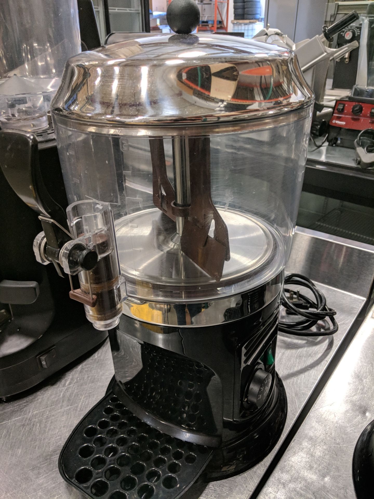 Ugolini Delice Hot Chocolate Machine