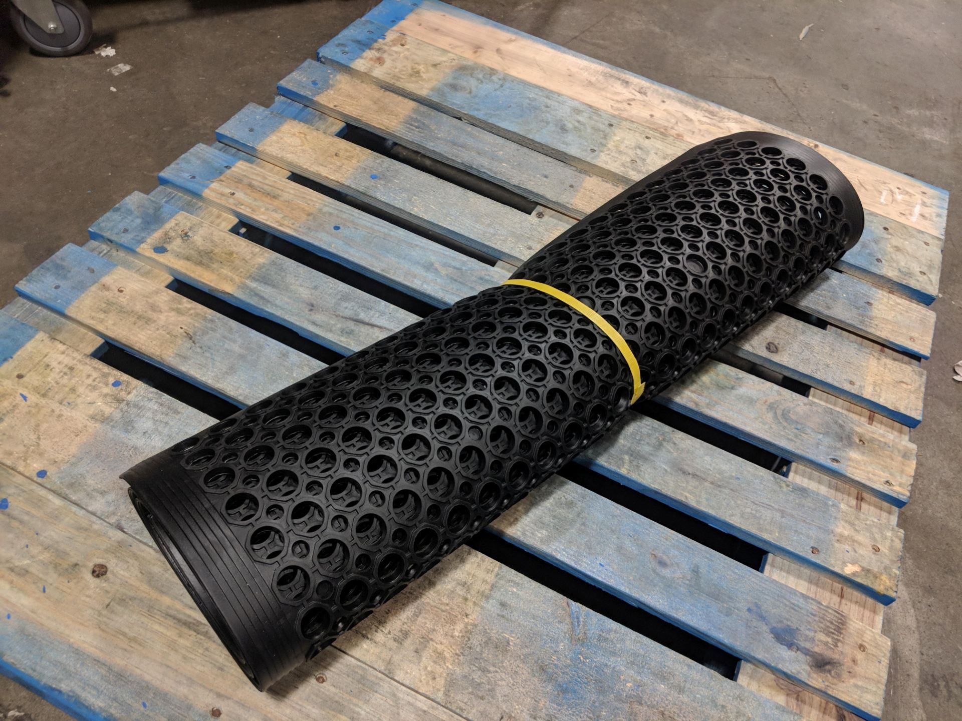 3’ x 5’ Black Anti-Fatigue Mat