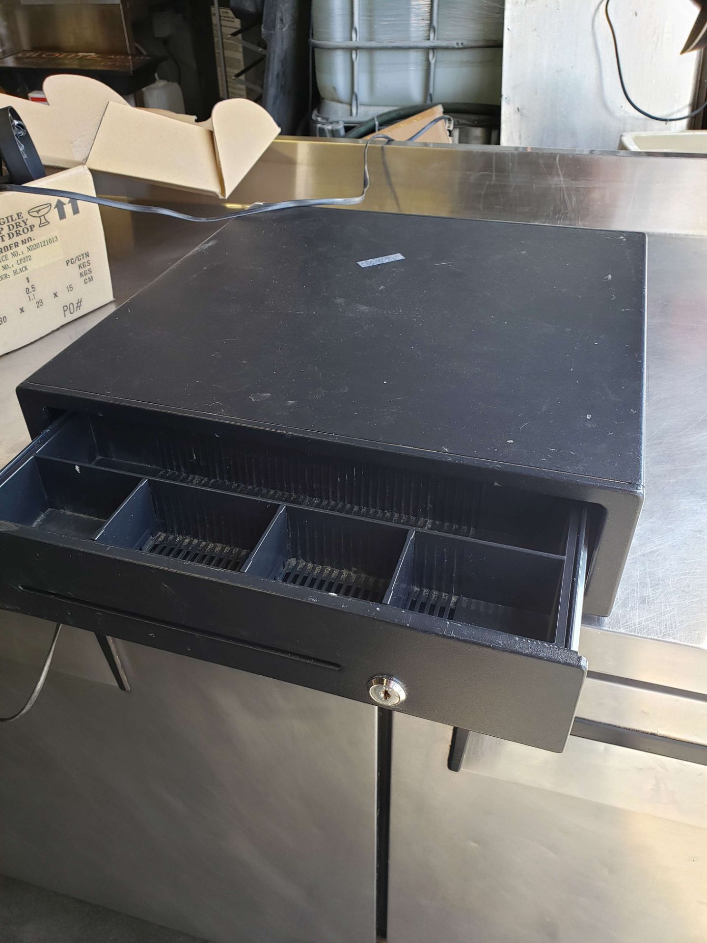 Cash Drawer - NO KEY