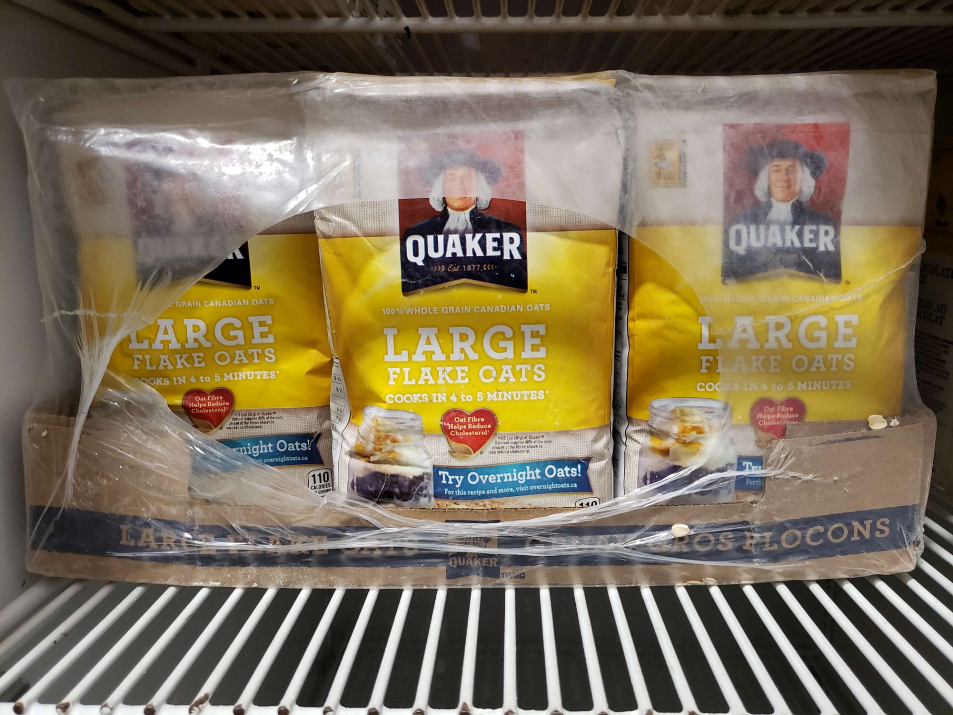 Quaker Large Flake Oats - 7 x 1 KG Bags - Image 2 of 3