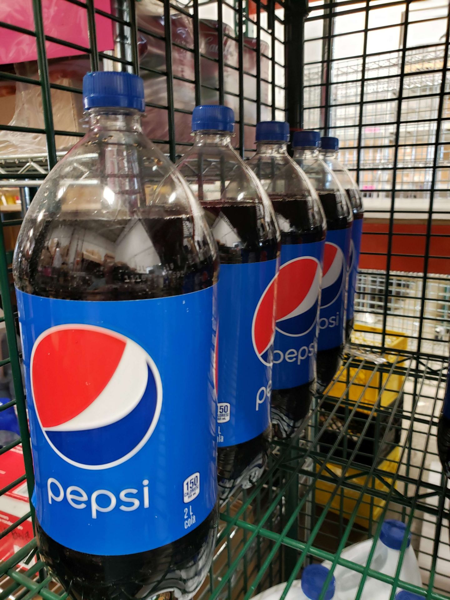 Pepsi - 5 x 2 lt Bottles - Image 2 of 2
