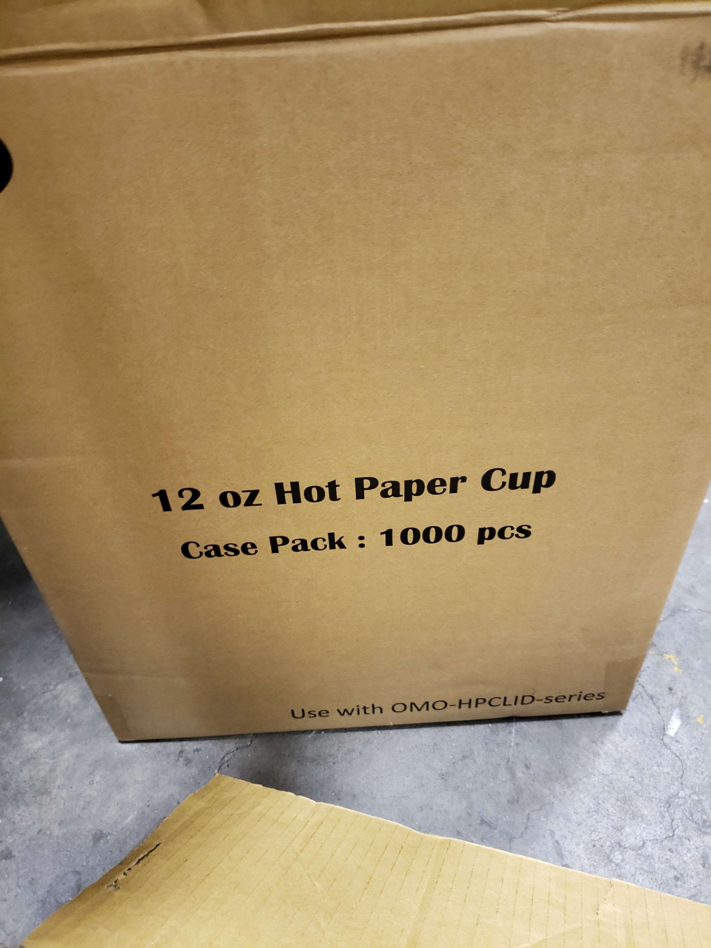 12 oz Hot Paper Cups with Lids - Partial Boxes - Image 2 of 4