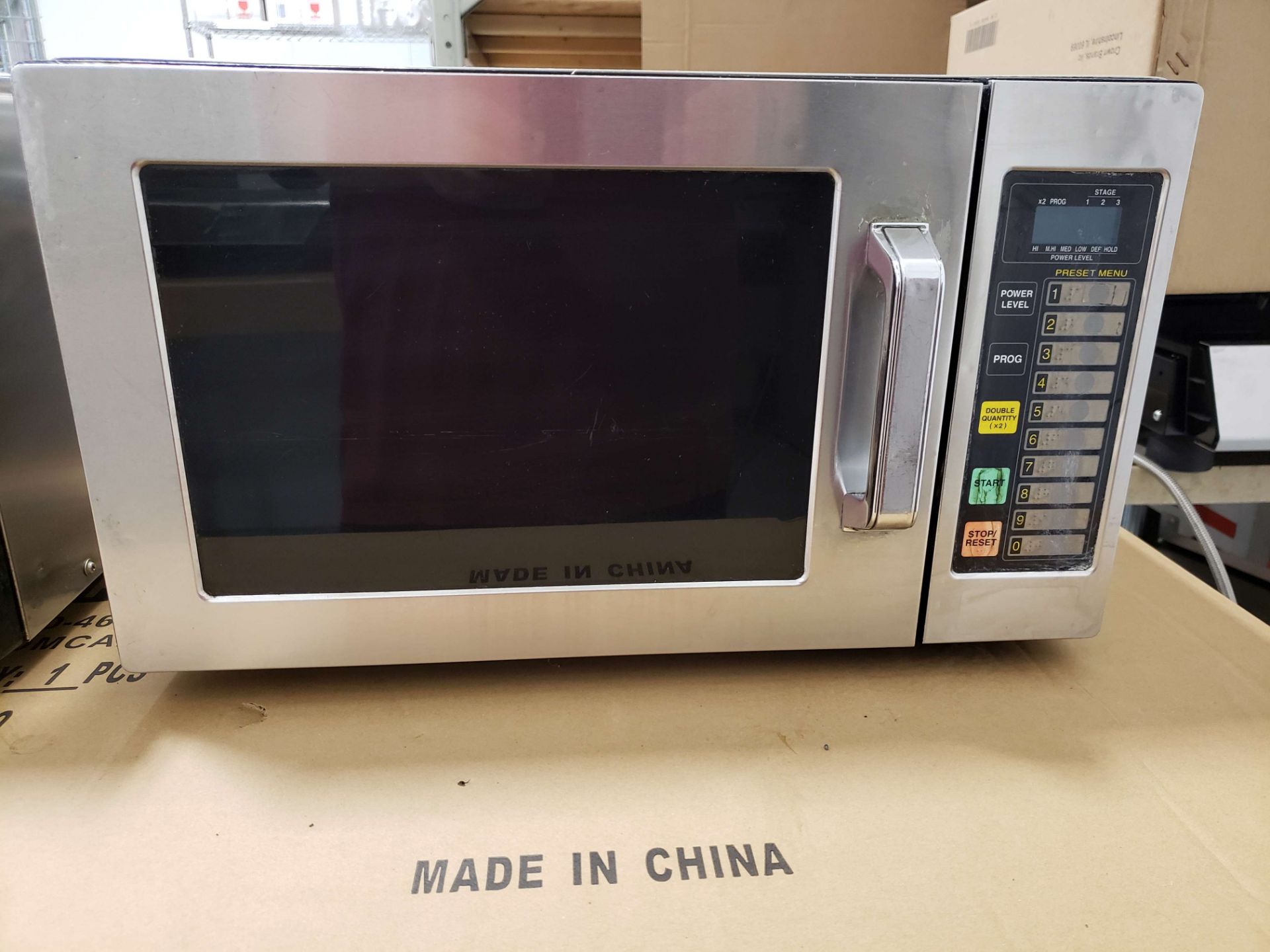 Panasonic Commercial Microwave - Model NE-1064C