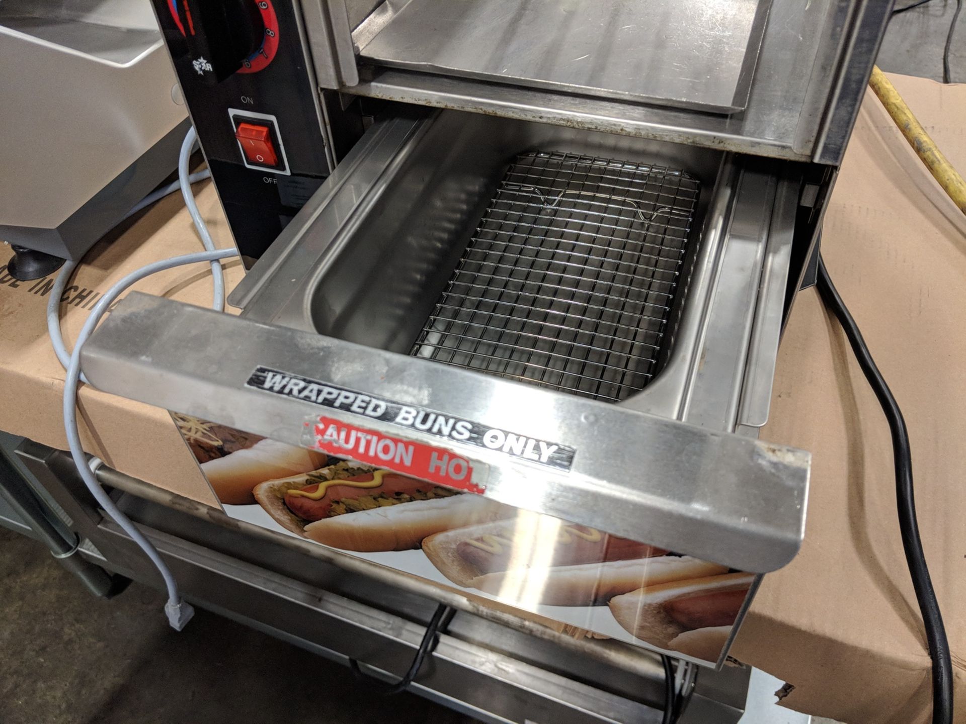 Star Hot Dog Broiler w/Bun Warmer, model 174CBA - Image 3 of 3