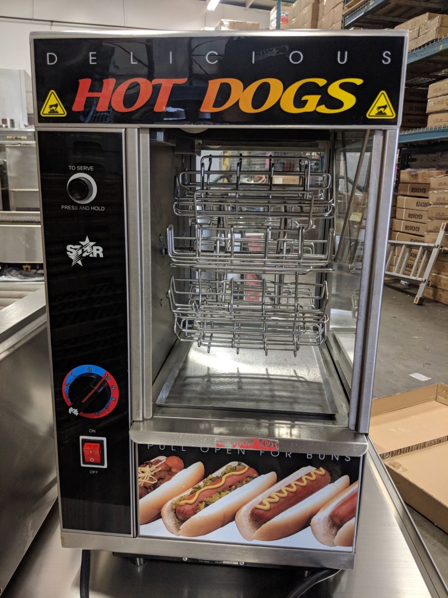 Star Hot Dog Broiler w/Bun Warmer, model 174CBA