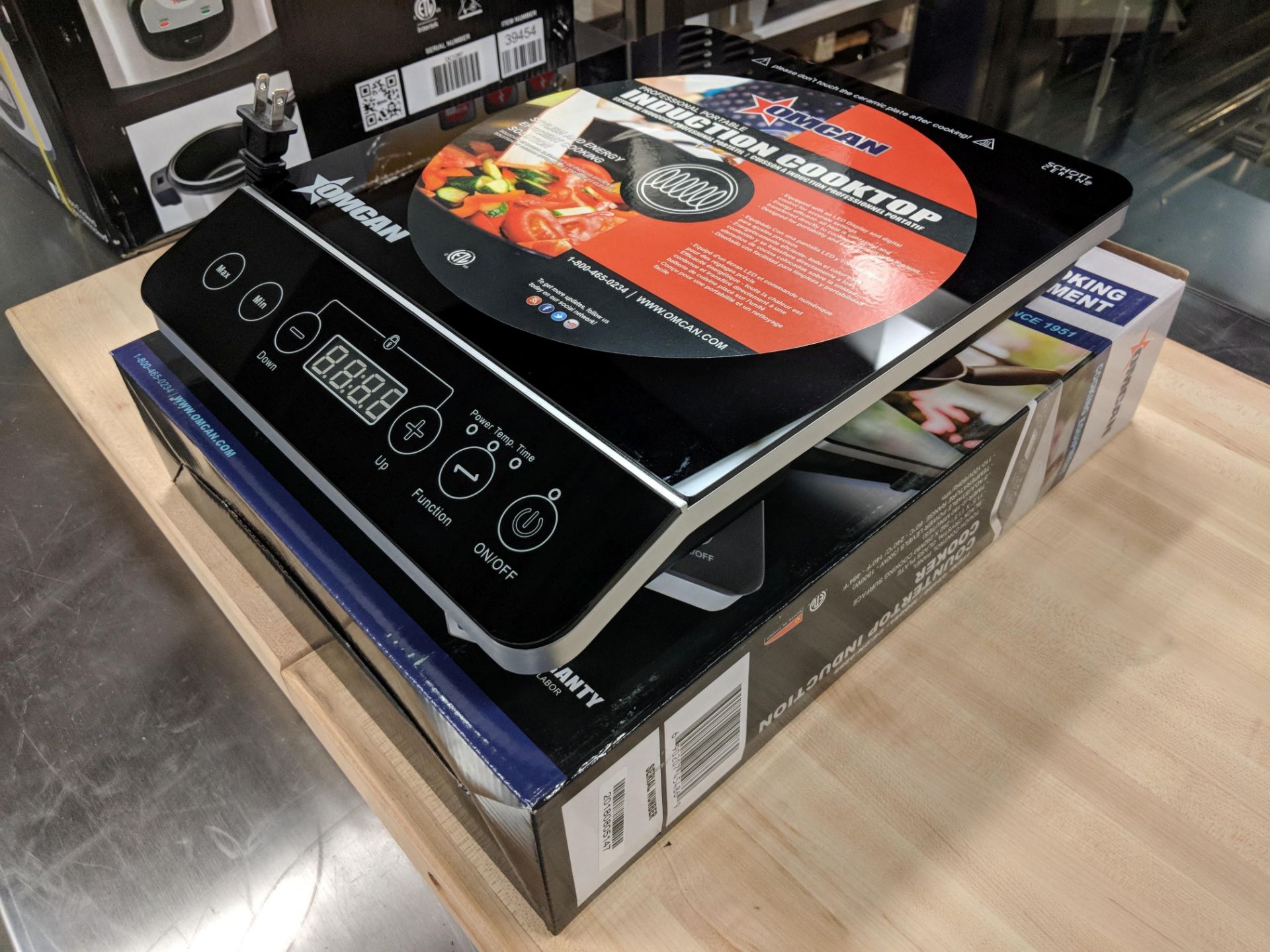 1800W Countertop Induction Cooker, 120v - Image 6 of 8